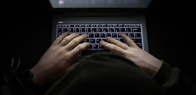 3. Factsheet_image_Cyberbullying