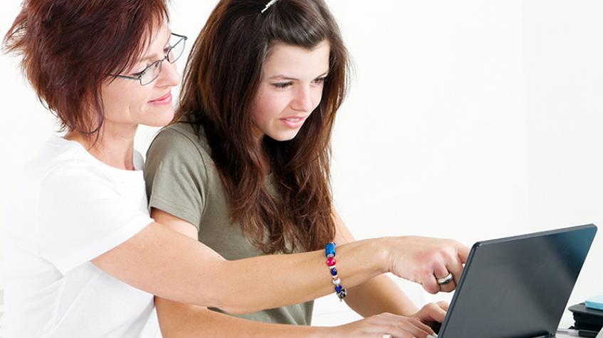 Article_Helping your child_Image_2.jpg